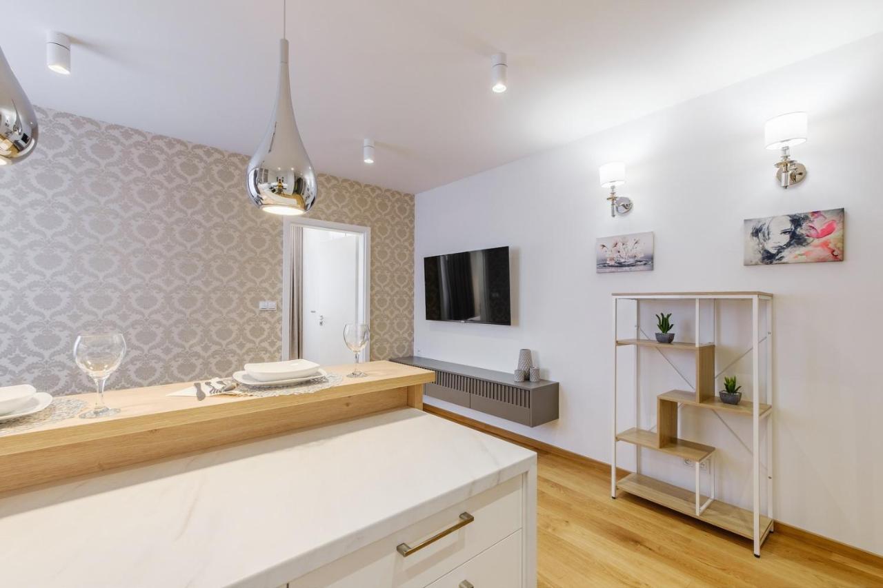 Florencja - Nowy Apartament W Centrum Miasta Z Klimatyzacja Oraz Zadaszonym Parkingiem W Cenie نوفه تارخ المظهر الخارجي الصورة